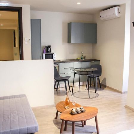 Pallados Suites Athen Exterior foto