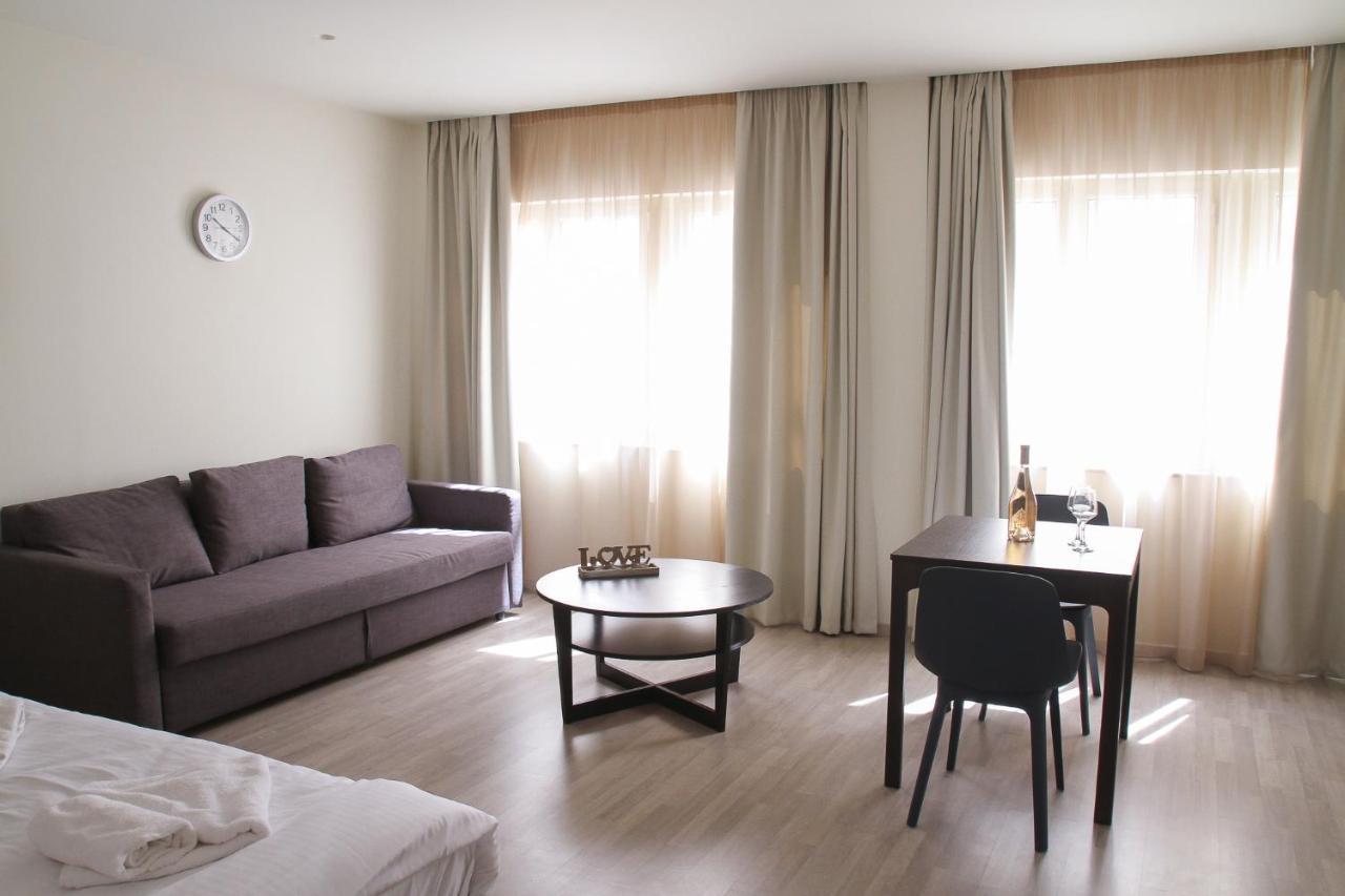 Pallados Suites Athen Exterior foto